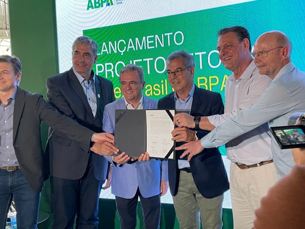 ApexBrasil e a ABPA renovaram parceria para impulsionar as exportações